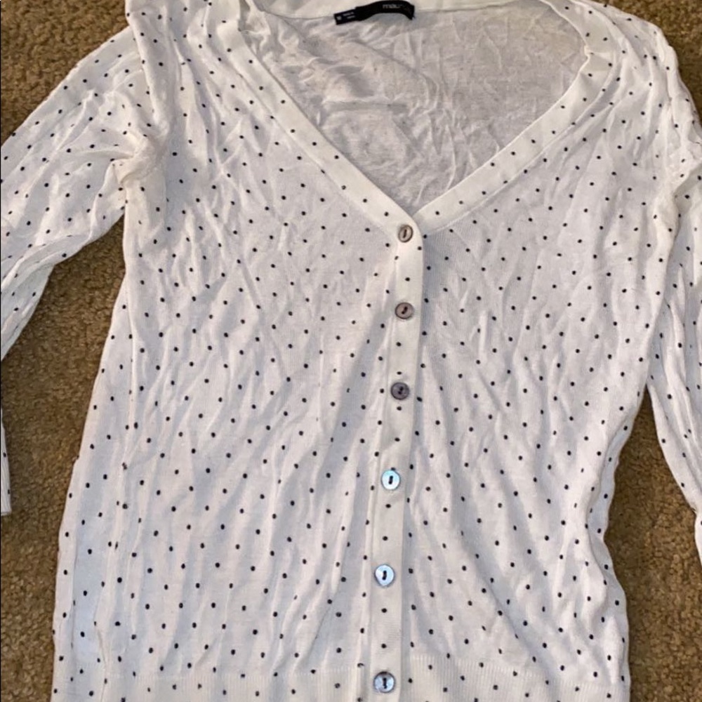 Maurice’s shirt